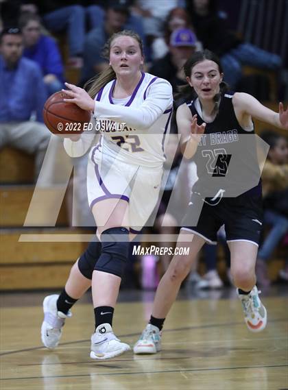Thumbnail 1 in Fort Bragg @ Middletown (CIF NCS D4 First Round) photogallery.