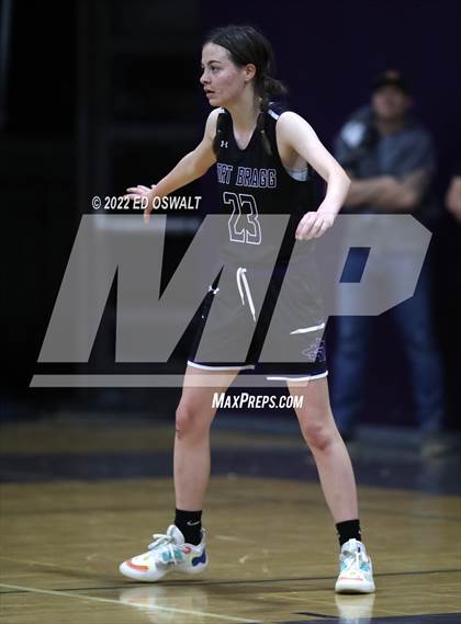 Thumbnail 3 in Fort Bragg @ Middletown (CIF NCS D4 First Round) photogallery.