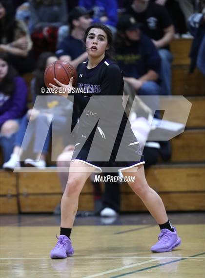 Thumbnail 3 in Fort Bragg @ Middletown (CIF NCS D4 First Round) photogallery.