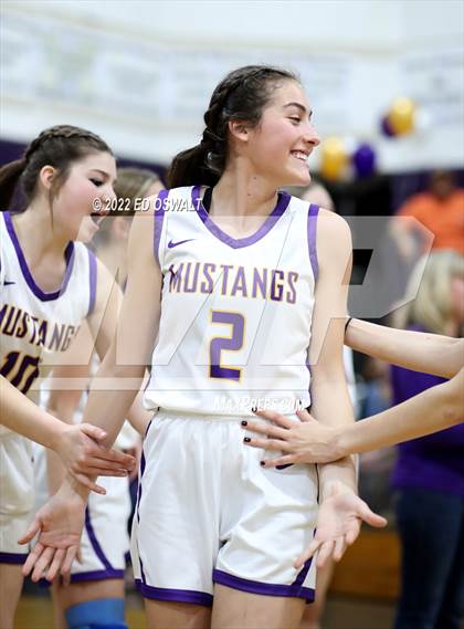 Thumbnail 1 in Fort Bragg @ Middletown (CIF NCS D4 First Round) photogallery.