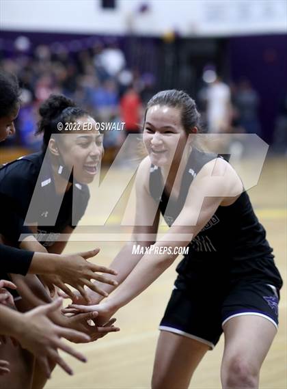 Thumbnail 2 in Fort Bragg @ Middletown (CIF NCS D4 First Round) photogallery.