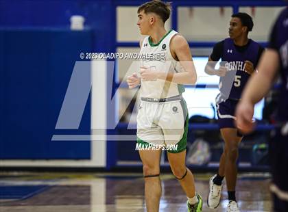 Thumbnail 3 in Caddo Mills vs. Bonham (62'nd Leonard Holiday Tournament) photogallery.