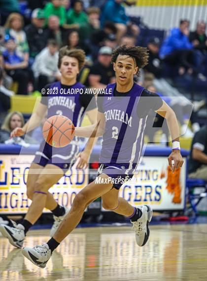 Thumbnail 2 in Caddo Mills vs. Bonham (62'nd Leonard Holiday Tournament) photogallery.