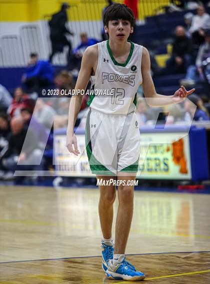 Thumbnail 2 in Caddo Mills vs. Bonham (62'nd Leonard Holiday Tournament) photogallery.