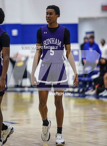 Thumbnail 2 in Caddo Mills vs. Bonham (62'nd Leonard Holiday Tournament) photogallery.