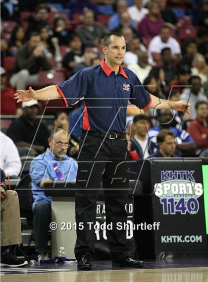 Thumbnail 3 in Modesto Christian vs. Bishop O'Dowd (CIF NorCal Regional Open Division Final) photogallery.