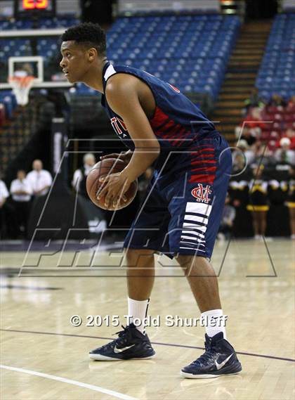 Thumbnail 2 in Modesto Christian vs. Bishop O'Dowd (CIF NorCal Regional Open Division Final) photogallery.