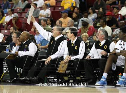 Thumbnail 2 in Modesto Christian vs. Bishop O'Dowd (CIF NorCal Regional Open Division Final) photogallery.