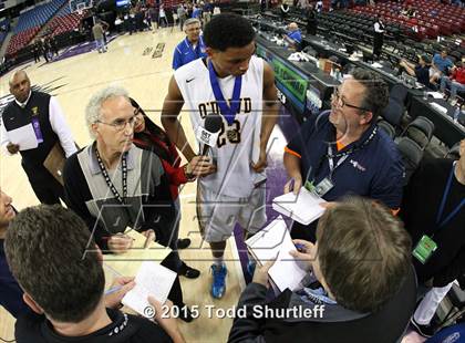 Thumbnail 2 in Modesto Christian vs. Bishop O'Dowd (CIF NorCal Regional Open Division Final) photogallery.