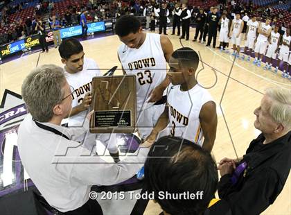 Thumbnail 2 in Modesto Christian vs. Bishop O'Dowd (CIF NorCal Regional Open Division Final) photogallery.