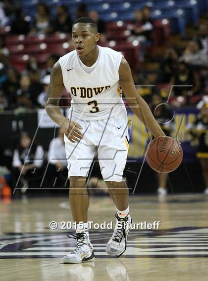 Thumbnail 1 in Modesto Christian vs. Bishop O'Dowd (CIF NorCal Regional Open Division Final) photogallery.