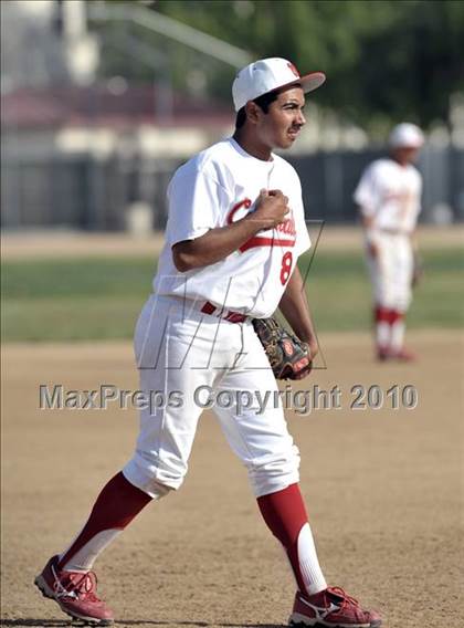 Thumbnail 2 in La Serna @ Whittier photogallery.