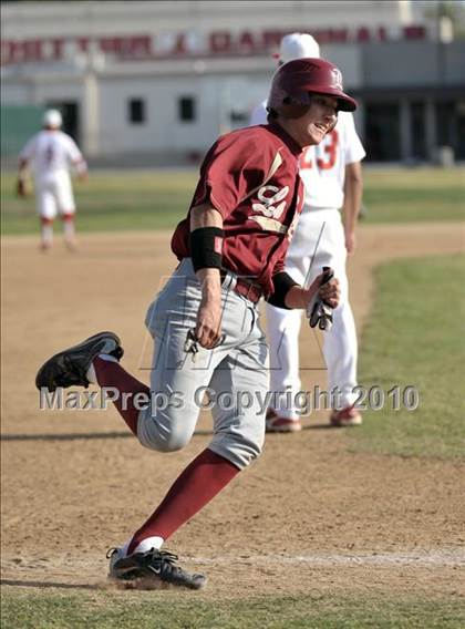 Thumbnail 3 in La Serna @ Whittier photogallery.