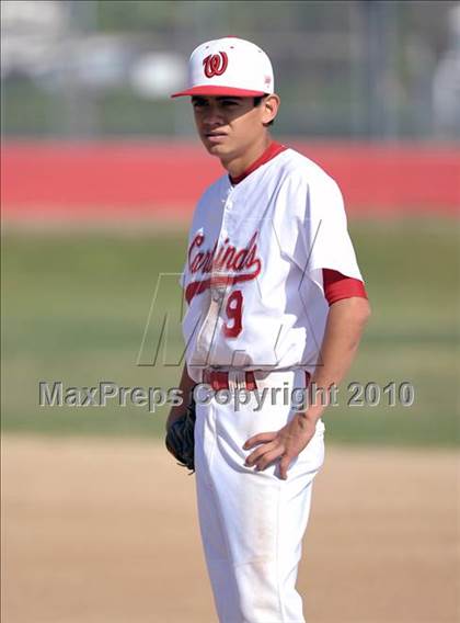 Thumbnail 2 in La Serna @ Whittier photogallery.