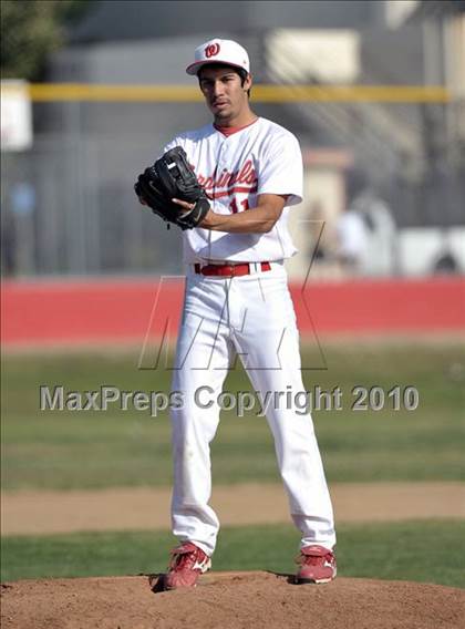 Thumbnail 1 in La Serna @ Whittier photogallery.