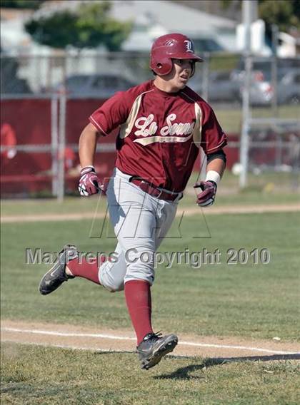 Thumbnail 2 in La Serna @ Whittier photogallery.