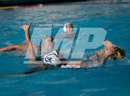 Thumbnail 3 in Agoura vs Irvine (CIF SS Division 2 Quarterfinal) photogallery.