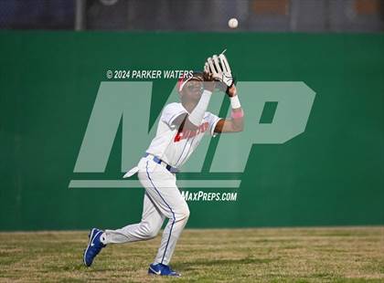 Thumbnail 3 in Archbishop Rummel @ John Curtis Christian photogallery.