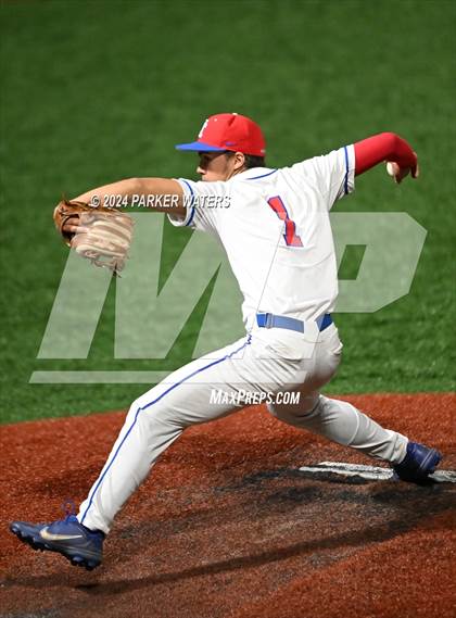 Thumbnail 1 in Archbishop Rummel @ John Curtis Christian photogallery.