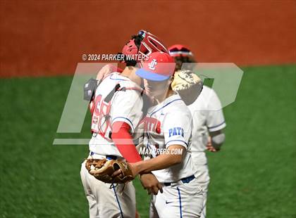 Thumbnail 2 in Archbishop Rummel @ John Curtis Christian photogallery.