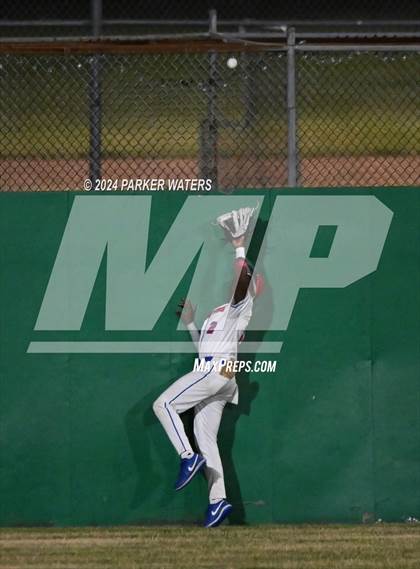 Thumbnail 3 in Archbishop Rummel @ John Curtis Christian photogallery.