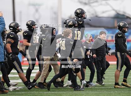 Thumbnail 2 in Farrell vs Southern Columbia Area (PIAA 2A Final) photogallery.