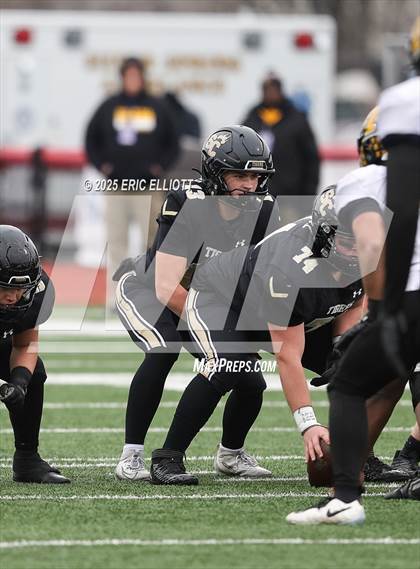 Thumbnail 3 in Farrell vs Southern Columbia Area (PIAA 2A Final) photogallery.