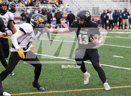 Thumbnail 3 in Farrell vs Southern Columbia Area (PIAA 2A Final) photogallery.