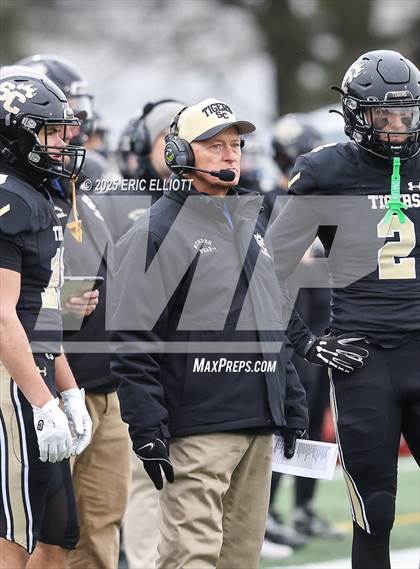 Thumbnail 1 in Farrell vs Southern Columbia Area (PIAA 2A Final) photogallery.