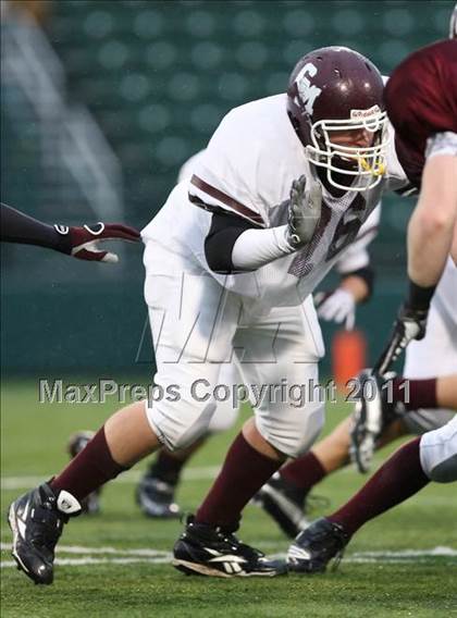 Thumbnail 2 in Dundee vs. Caledonia-Mumford (Section 5 Class D State Qualifier)  photogallery.