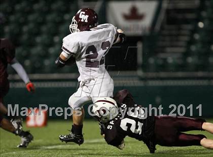 Thumbnail 3 in Dundee vs. Caledonia-Mumford (Section 5 Class D State Qualifier)  photogallery.