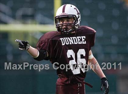 Thumbnail 3 in Dundee vs. Caledonia-Mumford (Section 5 Class D State Qualifier)  photogallery.