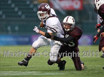 Thumbnail 3 in Dundee vs. Caledonia-Mumford (Section 5 Class D State Qualifier)  photogallery.