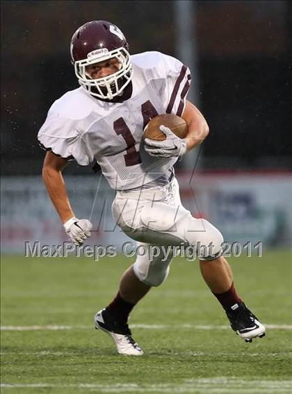 Thumbnail 1 in Dundee vs. Caledonia-Mumford (Section 5 Class D State Qualifier)  photogallery.