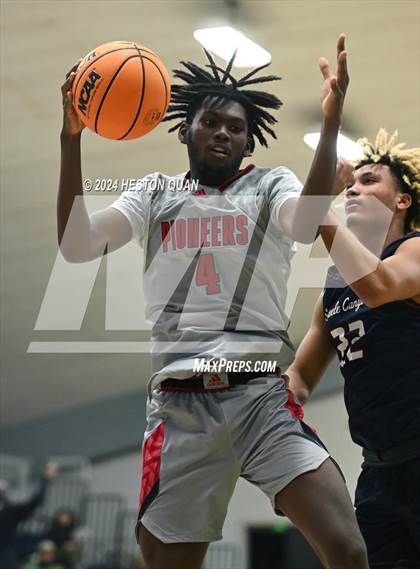 Thumbnail 2 in Steele Canyon vs. Artesia (MLK Dream Classic) photogallery.