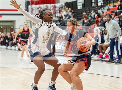 Thumbnail 1 in Silver Creek vs Decatur Central (Paul Loggan Memorial Invite) photogallery.