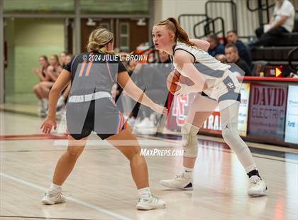 Thumbnail 3 in Silver Creek vs Decatur Central (Paul Loggan Memorial Invite) photogallery.