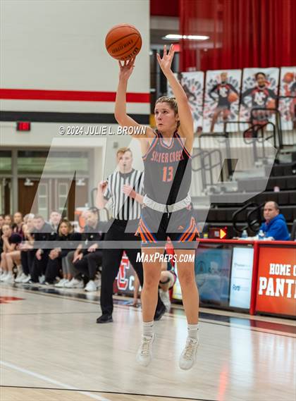 Thumbnail 1 in Silver Creek vs Decatur Central (Paul Loggan Memorial Invite) photogallery.