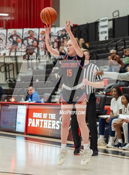 Thumbnail 2 in Silver Creek vs Decatur Central (Paul Loggan Memorial Invite) photogallery.
