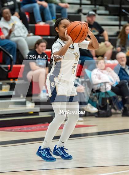 Thumbnail 3 in Silver Creek vs Decatur Central (Paul Loggan Memorial Invite) photogallery.