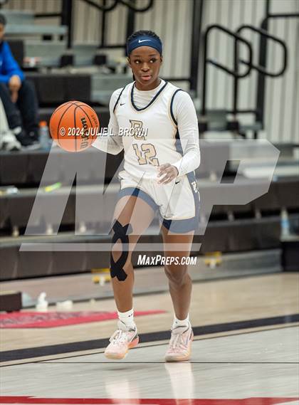 Thumbnail 1 in Silver Creek vs Decatur Central (Paul Loggan Memorial Invite) photogallery.