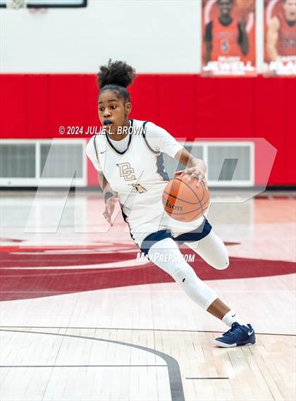 Thumbnail 2 in Silver Creek vs Decatur Central (Paul Loggan Memorial Invite) photogallery.
