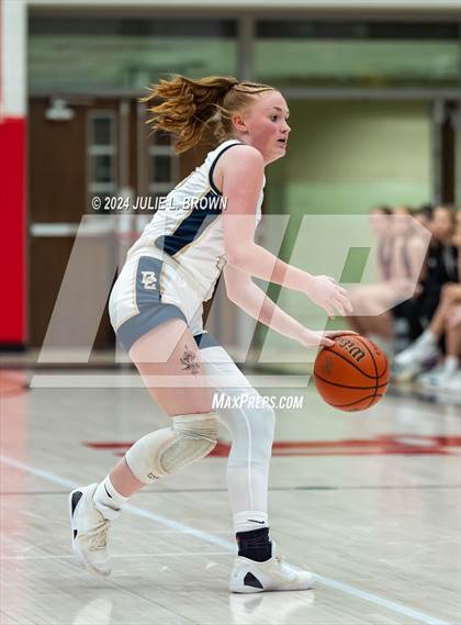 Thumbnail 2 in Silver Creek vs Decatur Central (Paul Loggan Memorial Invite) photogallery.