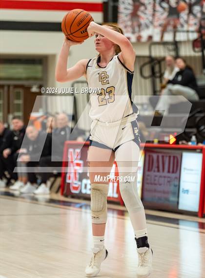 Thumbnail 3 in Silver Creek vs Decatur Central (Paul Loggan Memorial Invite) photogallery.