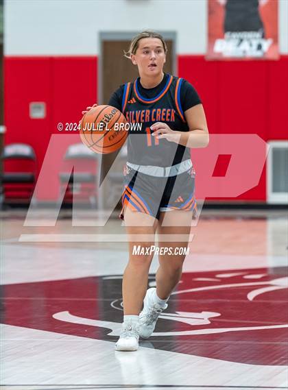 Thumbnail 1 in Silver Creek vs Decatur Central (Paul Loggan Memorial Invite) photogallery.