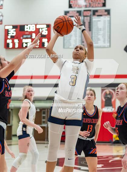 Thumbnail 2 in Silver Creek vs Decatur Central (Paul Loggan Memorial Invite) photogallery.