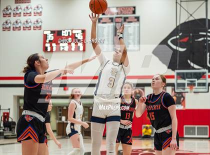 Thumbnail 3 in Silver Creek vs Decatur Central (Paul Loggan Memorial Invite) photogallery.