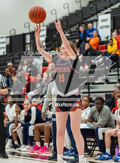 Thumbnail 2 in Silver Creek vs Decatur Central (Paul Loggan Memorial Invite) photogallery.