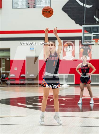 Thumbnail 2 in Silver Creek vs Decatur Central (Paul Loggan Memorial Invite) photogallery.