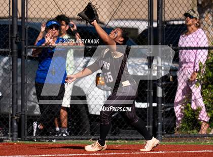 Thumbnail 2 in Archbishop Mitty @ Presentation photogallery.